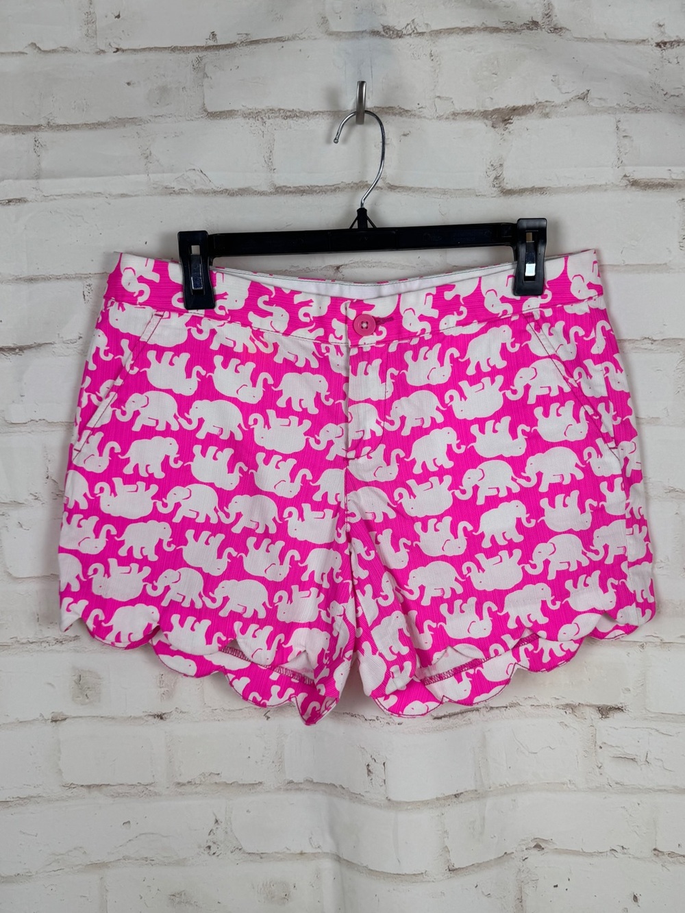 Lilly Pulitzer Women's Pink Elephant Print Scalloped Hem Shorts Size 6